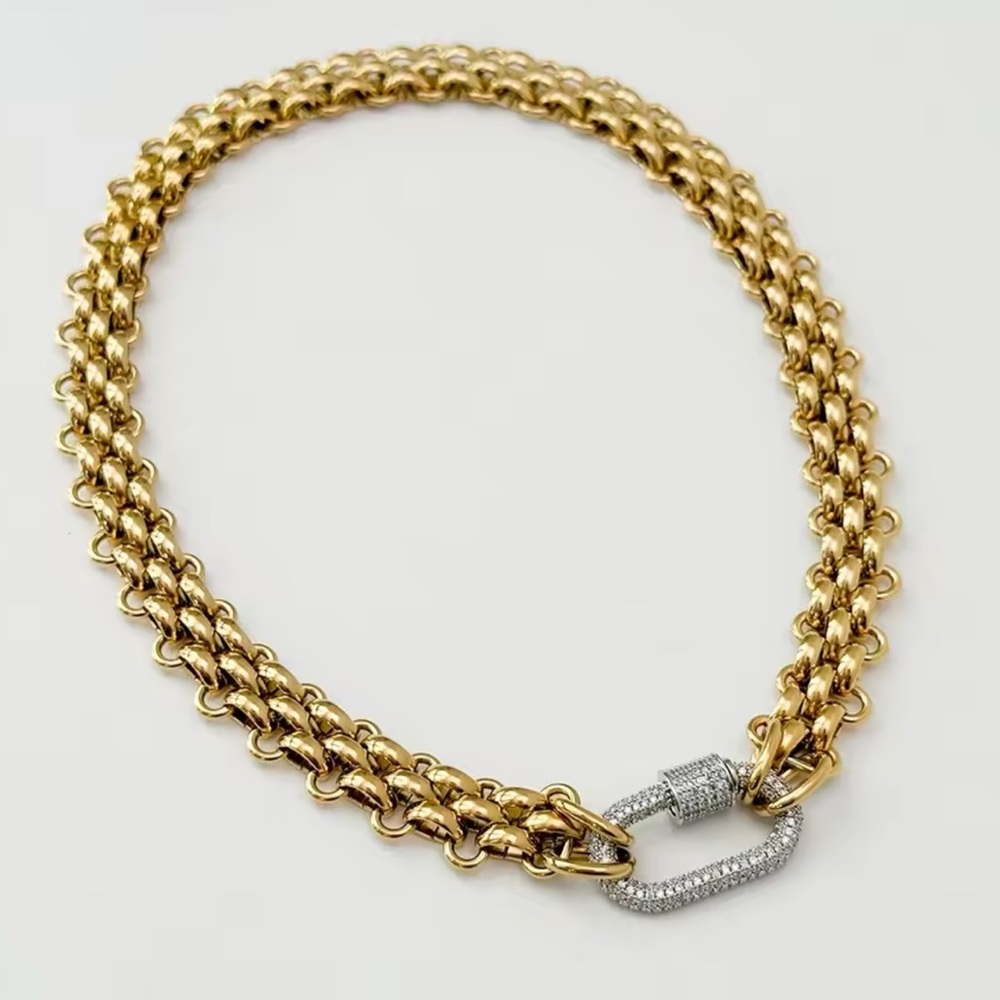 Carabiner Lock Necklace - Picture 3 of 10